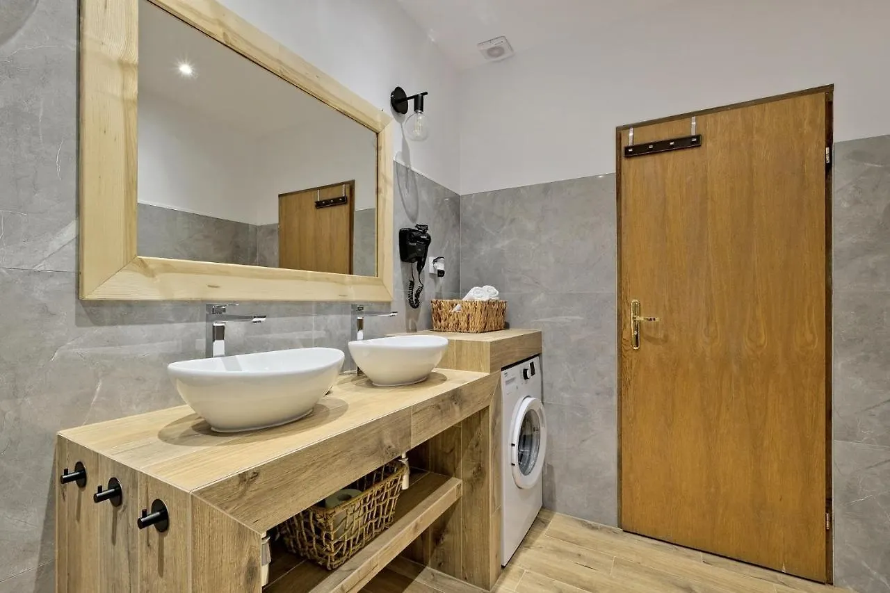 Apartamenty Tatra Club Centrum Apartment Zakopane